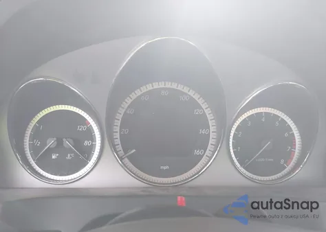 2011 Mercedes-Benz C 300 Luxury/Sport из США, поврежденный, VIN WDDGF5EB6BA525023